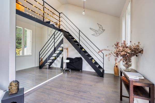 Maison rare face au parc – jardin plein sud