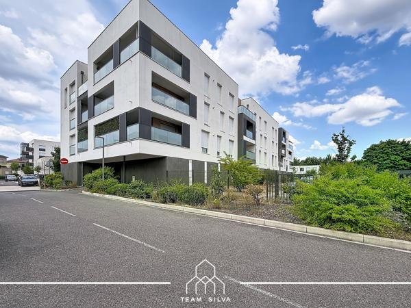 Appartement
         3 pièces
        - 60 m² Exclusivité 169 900 € *