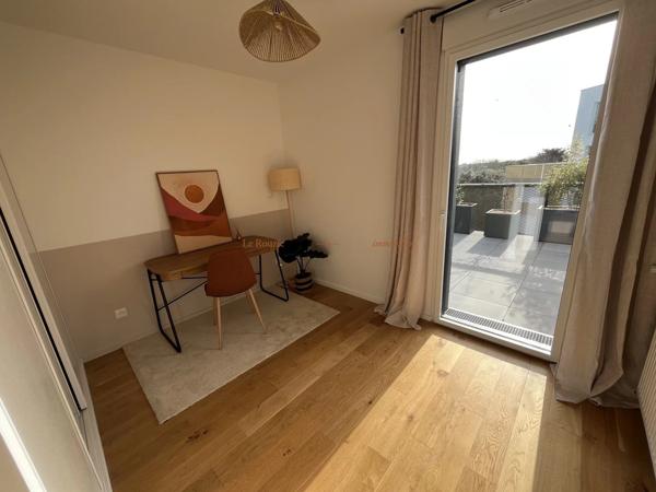 VANNES OUEST - MAGNIFIQUE T4 AVEC TERRASSE DE 105 M²
