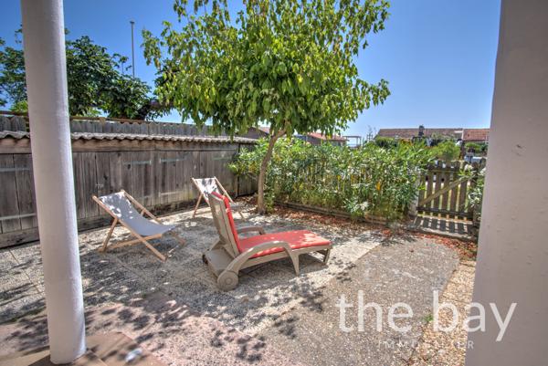 Lège-Cap-Ferret (33950) Bas de villa avec accès au bassin.