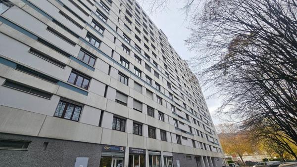Appartement à rénover à vendre à Grenoble en Isère (38100), ref : 38161-6/25