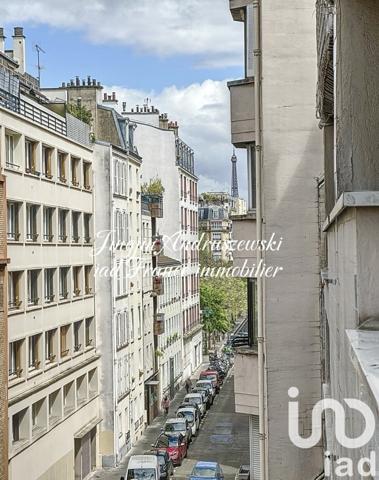 Studio 1 pièce de 41 m² à Paris (75016)