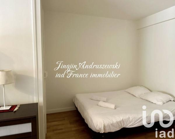 Studio 1 pièce de 41 m² à Paris (75016)