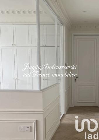 Studio 1 pièce de 41 m² à Paris (75016)