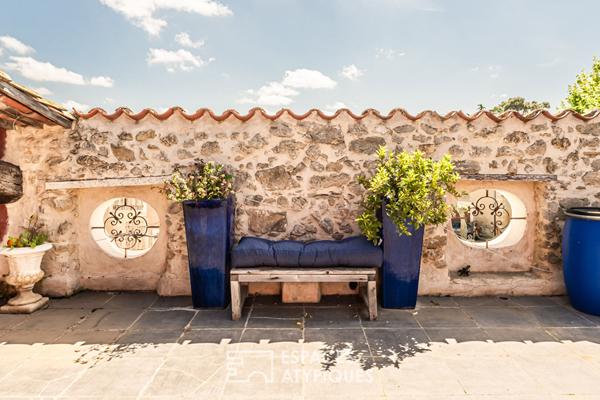 Élégante bourgeoise avec terrasse sur les toits