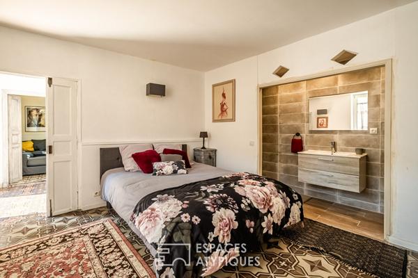 Élégante bourgeoise avec terrasse sur les toits