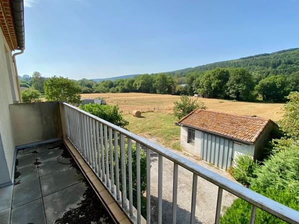 maison familiale avec terrain attenant et garage
