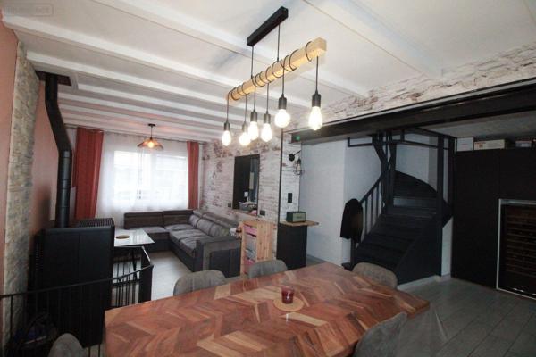 Maison de ville à vendre à Saint-Pol-sur-Mer dans le Nord (59430), ref : D1058