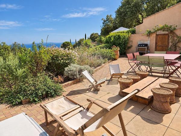 Appartement 2 chambre(s) à vendre - Le Lavandou, Var - 83