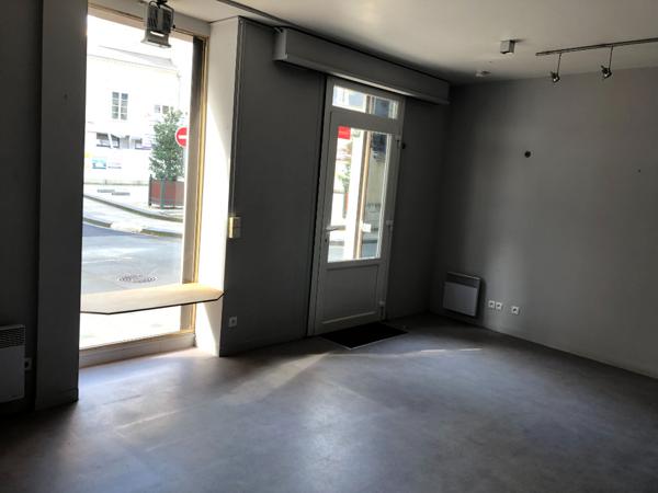 A louer en hyper centre ville de la Flèche - Local commercial