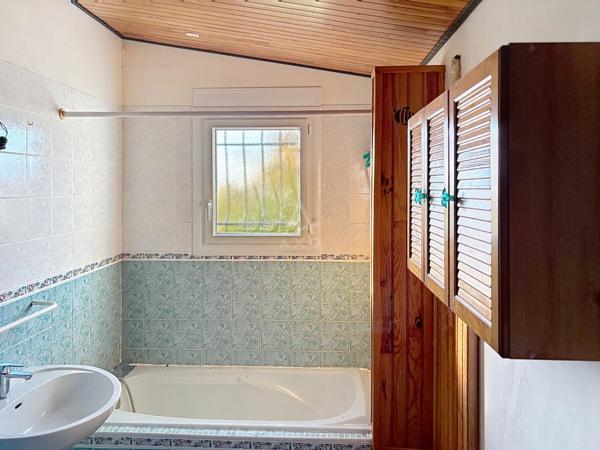 Maison avec piscine et studio indépendant
