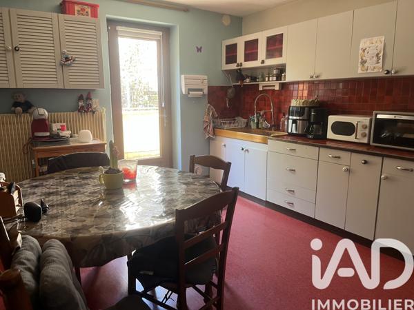 Maison à vendre 6 pièces 131 m² Sail-sous-Couzan