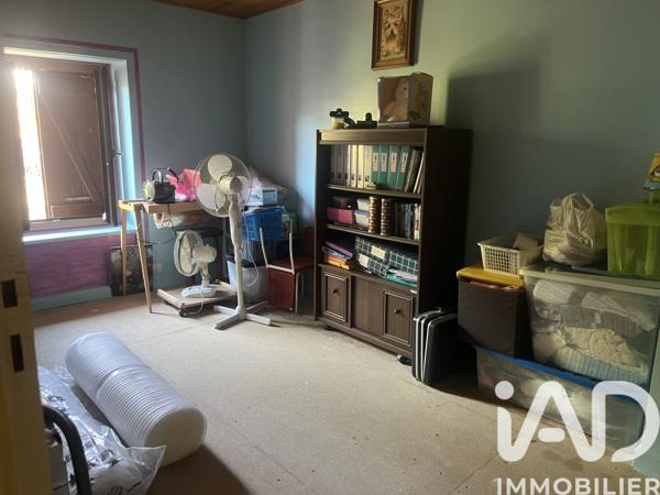 Maison à vendre 6 pièces 131 m² Sail-sous-Couzan