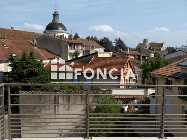 Location Appartement 2 pièces 43.75 m² - 9 RUE CHARLES GUILLON Bourg En Bresse 01000