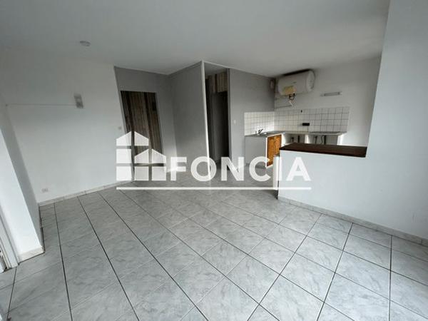 Location Appartement 2 pièces 41.25 m² - 8 AVENUE DU MAIL Bagnols Sur Ceze 30200