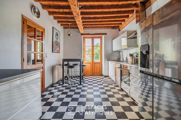 Demeure de caractère et son extension années 60