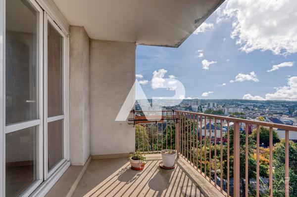 Appartement Rueil Malmaison 3 pièce(s) 69.56 m2 €340 000 ** - Référence 19472