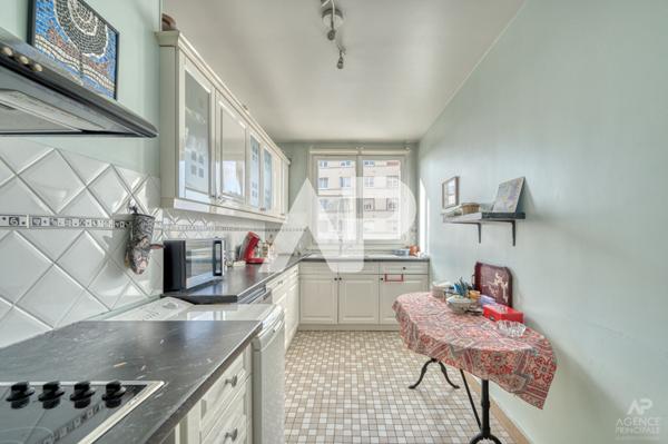 Appartement Rueil Malmaison 3 pièce(s) 69.56 m2 €340 000 ** - Référence 19472