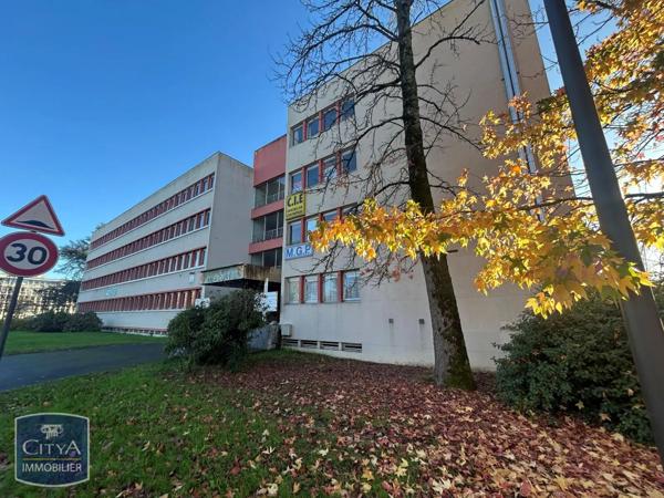 Vente local commercial 94m²