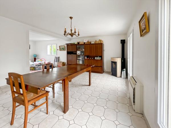 Maison Le Mesnil Esnard 7 pièces sur sous sol total