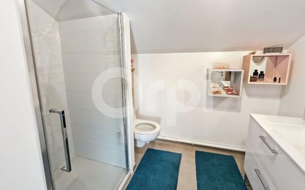 Appartement à louer    4 pièces •  Senlis