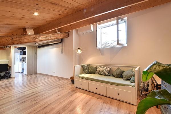 Belle demeure rénovée, charme et douceur de vivre à Aniane