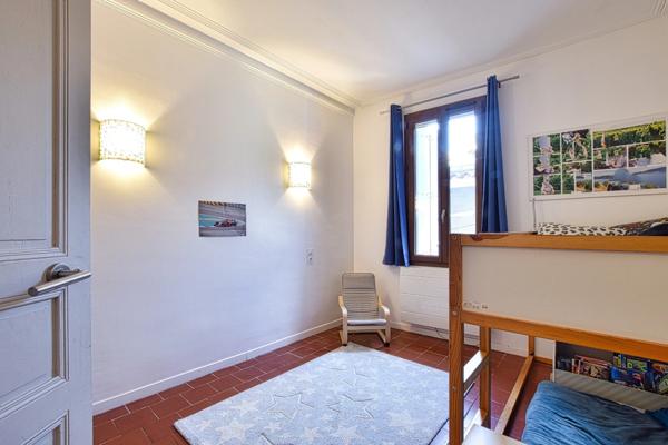 Belle demeure rénovée, charme et douceur de vivre à Aniane