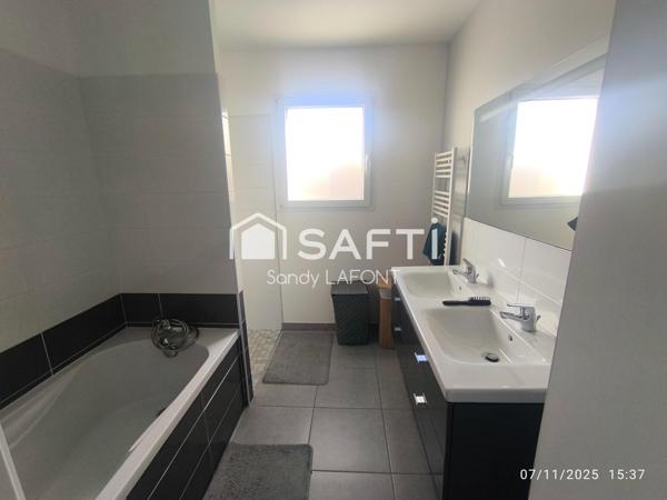 Maison 135m2 avec piscine, cuisine d'été et garage