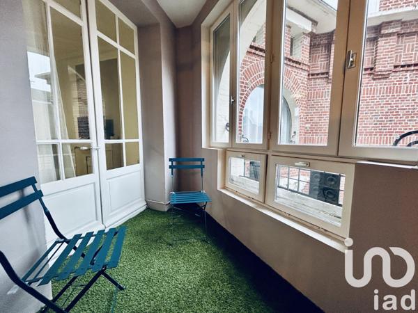 Appartement 5 pièces de 117 m² à Saint-Quentin (02100)