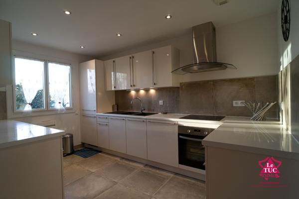 Un véritable havre de paix sur 3000 m² de terrain arboré Trévignin (73100)