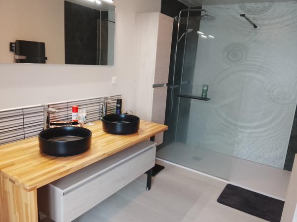 Maison  6 pièce(s)  3 chambre(s)  170 m²