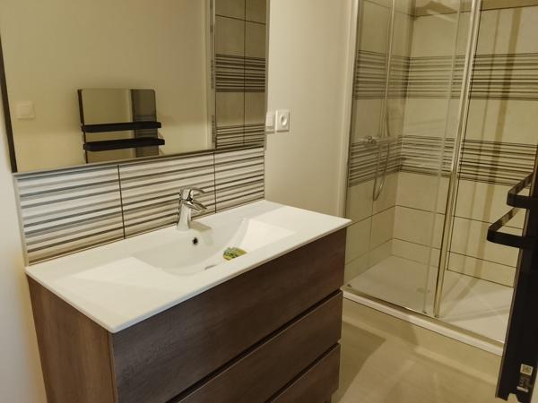 Maison  6 pièce(s)  3 chambre(s)  170 m²