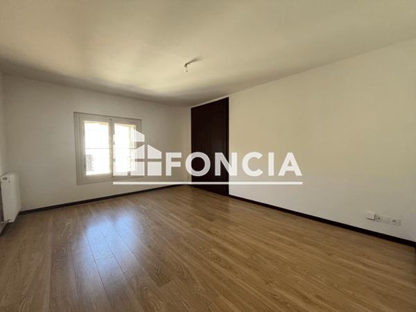 Location Appartement 4 pièces 120.97 m² - 51 AVENUE WILSON Beziers 34500