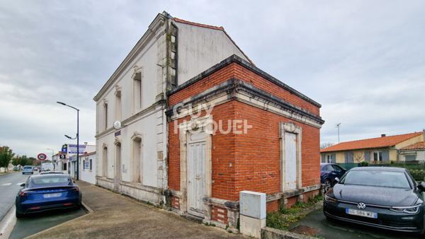 Immeuble de caractère à usage professionnel avec potentiel d'habitation