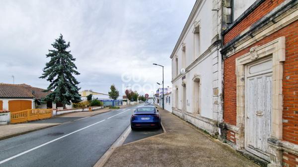 Immeuble de caractère à usage professionnel avec potentiel d'habitation