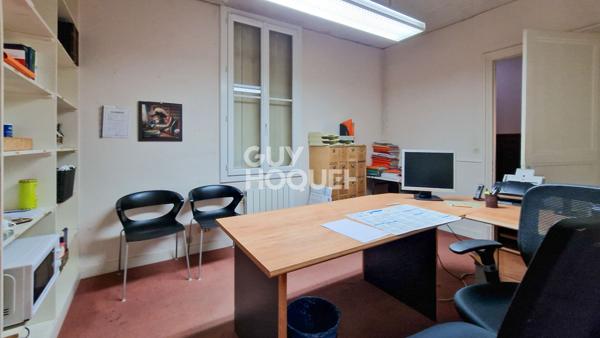 Immeuble de caractère à usage professionnel avec potentiel d'habitation