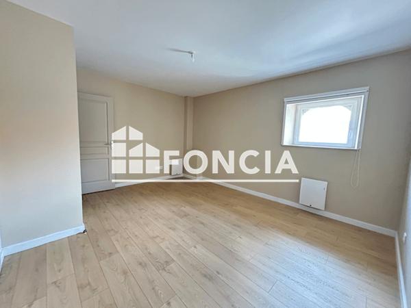 Location Appartement 4 pièces 105.7 m² - 28 RUE AMIRAL GALIBER Castres 81100