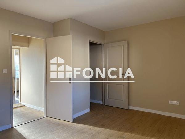 Location Appartement 4 pièces 105.7 m² - 28 RUE AMIRAL GALIBER Castres 81100
