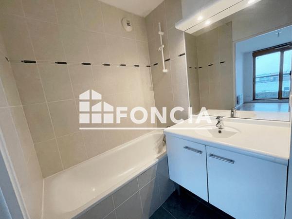 Location Appartement 2 pièces 49.1 m² - RUE BELLOT/BOULEVARD AMIRAL Le Havre 76600