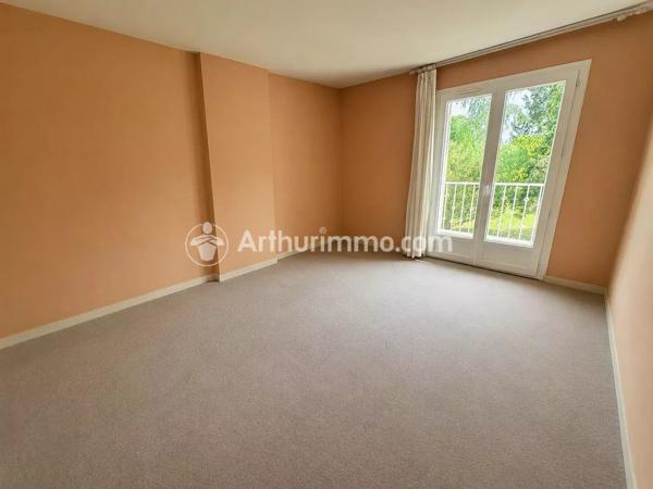 Vente                                                      Maison
                        
                     9 pièces                      355 m2                     à Neuvic
