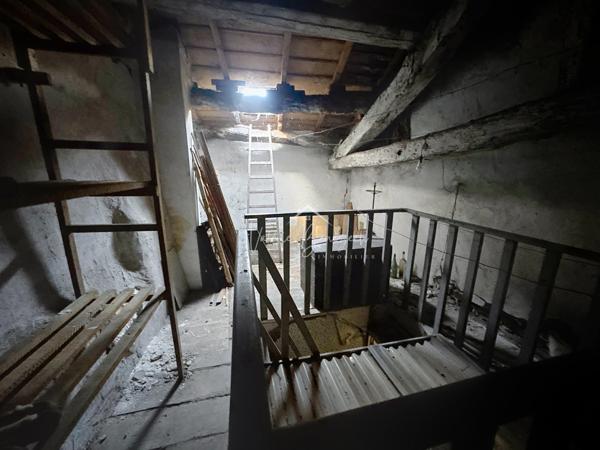 Saint-Affrique (12400) Possibilité de créer 5 ou 6 appartements !