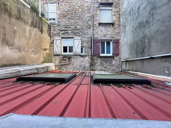 Saint-Affrique (12400) Possibilité de créer 5 ou 6 appartements !