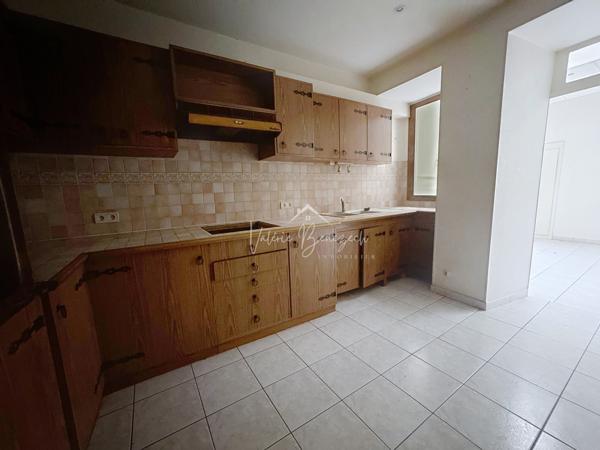 Saint-Affrique (12400) Possibilité de créer 5 ou 6 appartements !