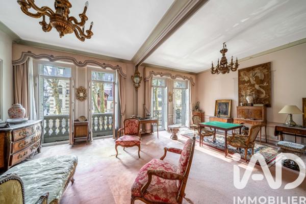 Appartement à vendre 4 pièces 126 m² Paris 7