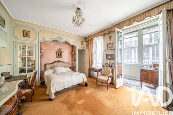 Appartement à vendre 4 pièces 126 m² Paris 7