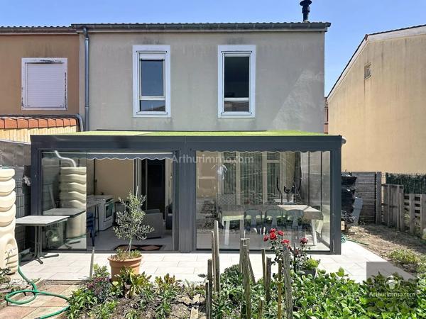 Vente                                                      Maison
                        
                     5 pièces                      102 m2                     à Roanne