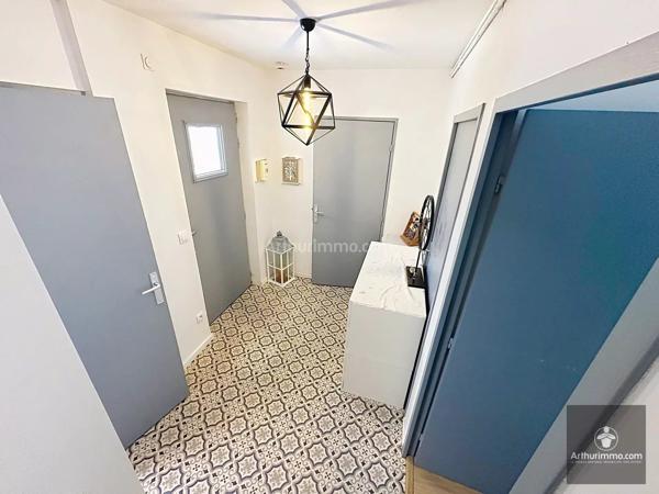 Vente                                                      Maison
                        
                     5 pièces                      102 m2                     à Roanne