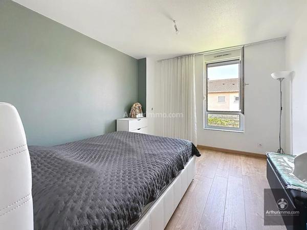 Vente                                                      Maison
                        
                     5 pièces                      102 m2                     à Roanne