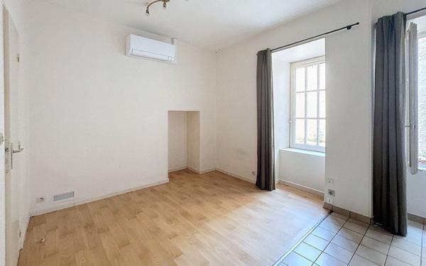 Appartement à louer    1 pièce • 20,40 m2 Saint-Flour