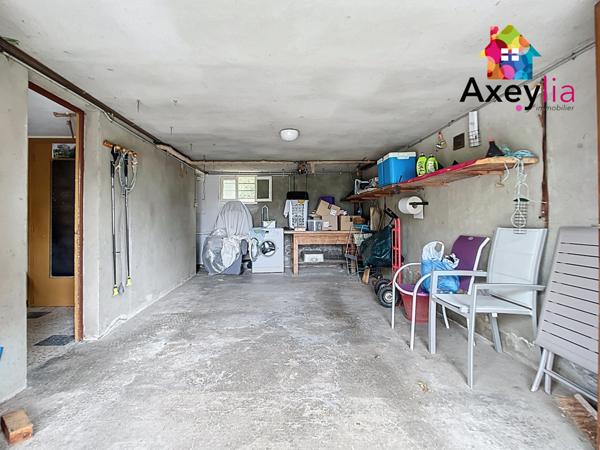 Saint-Vincent-de-Boisset (42120) A VENDRE - SAINT-VINCENT-DE-BOISSET - MAISON AVEC GRAND TERRAIN ARBORÉ